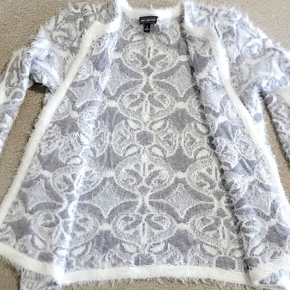 The Limited Gray and White Zippered Long Sleeve Eyelash Cardigan Sweater - Small - Picture 5 of 16